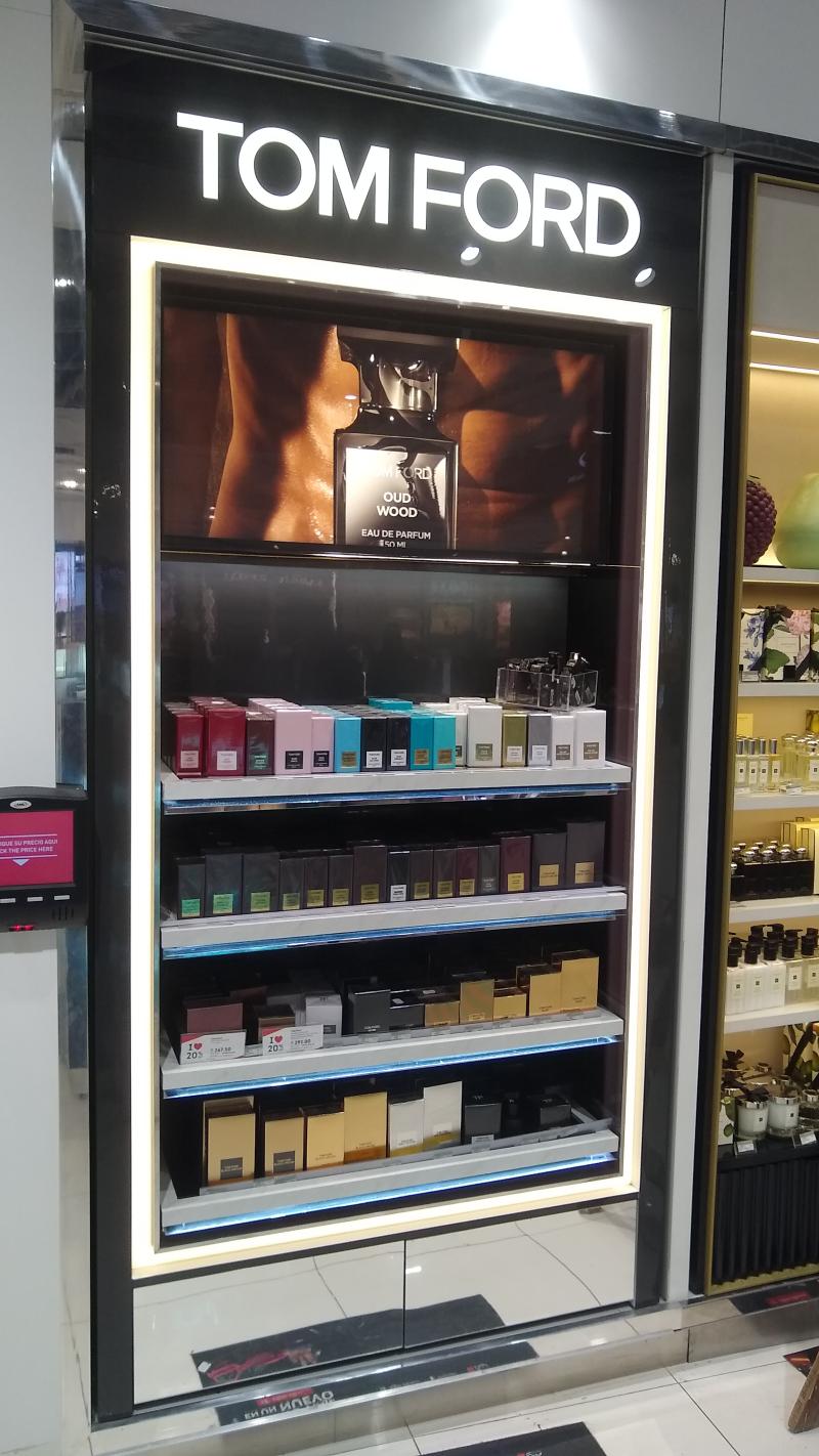 TOM FORD - EZEIZA L 27
